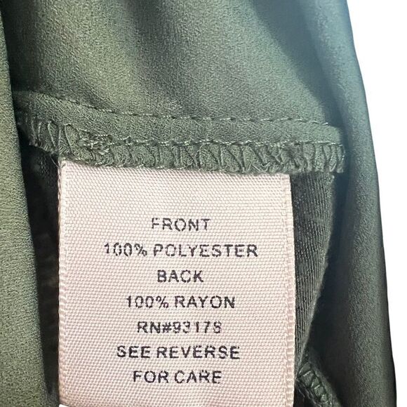 Philosophy Asymmetrical Hem Lightweight Top - Picture 5 of 8